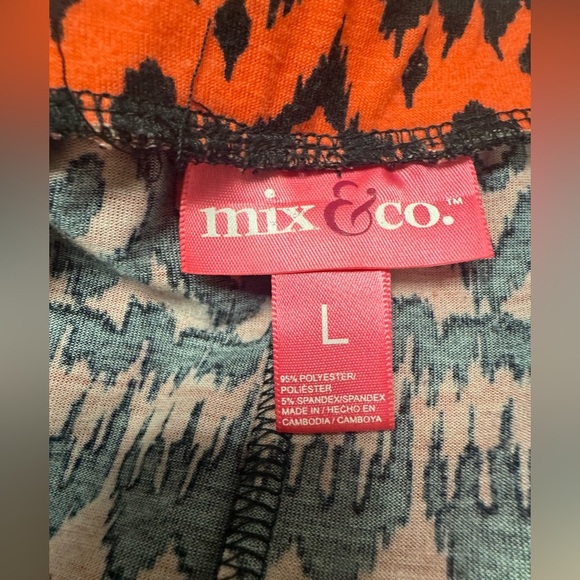 Mix & Co. Vibrant Deep Coral & Black Resort wear Beach Maxi Skirt Size Lg - Picture 6 of 6